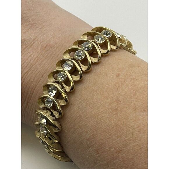 Crown Trifari Gold-Tone Clear Rhinestone Bracelet Signed - Picture 7 of 14